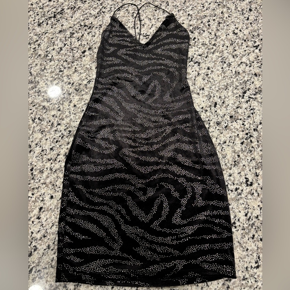 H&M Black and Silver Patterned Midi Dress